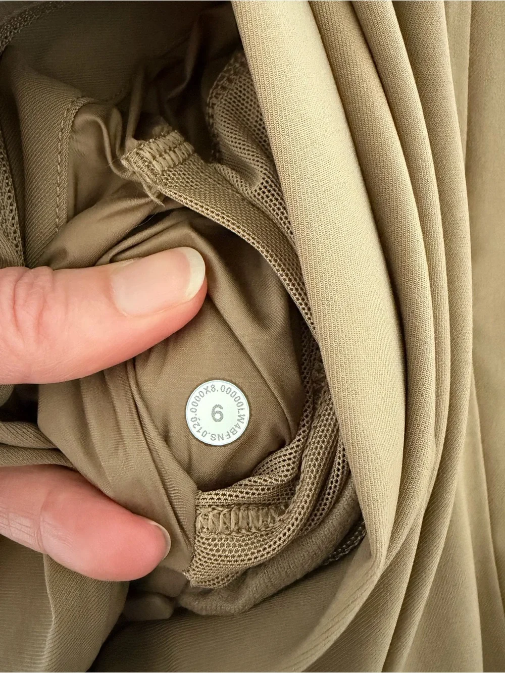 Lululemon City Stroll Coat in Frontier Size 6 Neutral Outdoor Sporty Travel